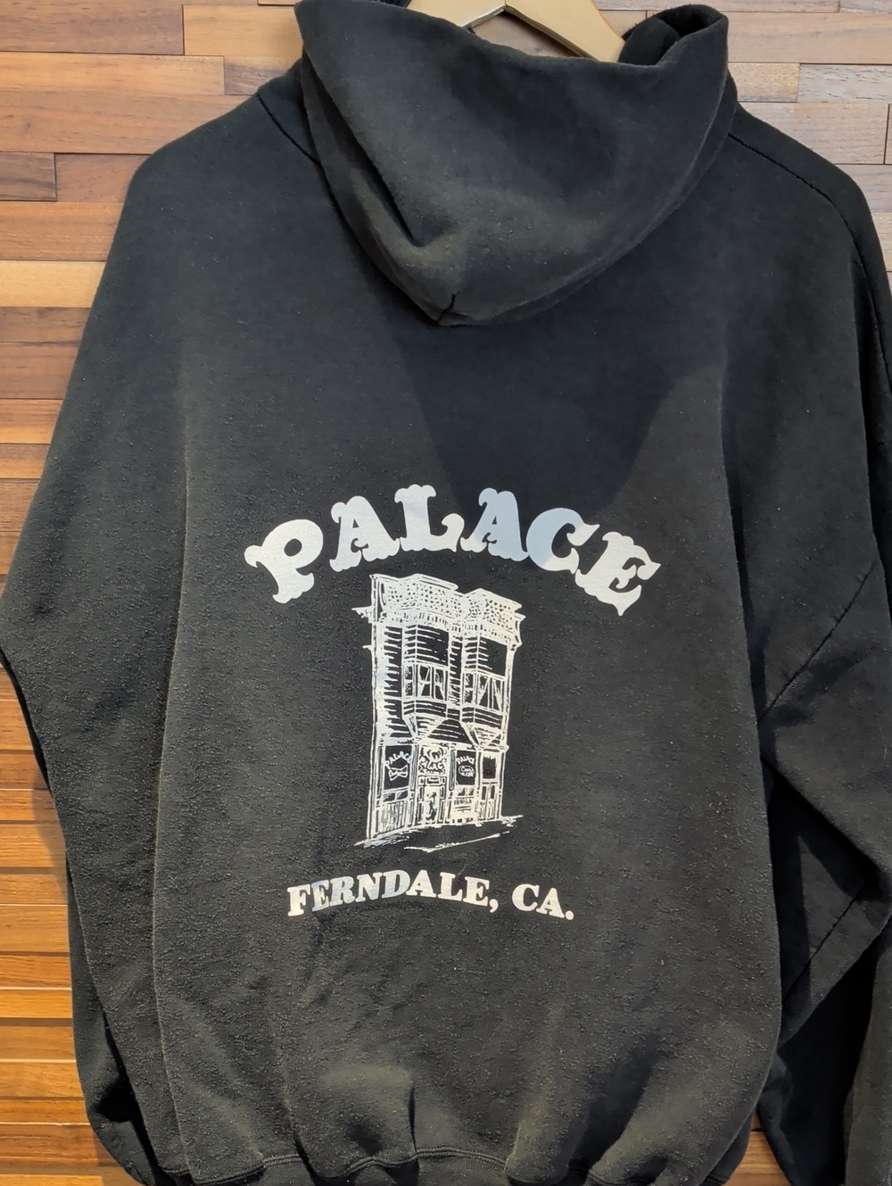 PALACE Black Hoodie with White Ferndale CA Building Graphic 2X